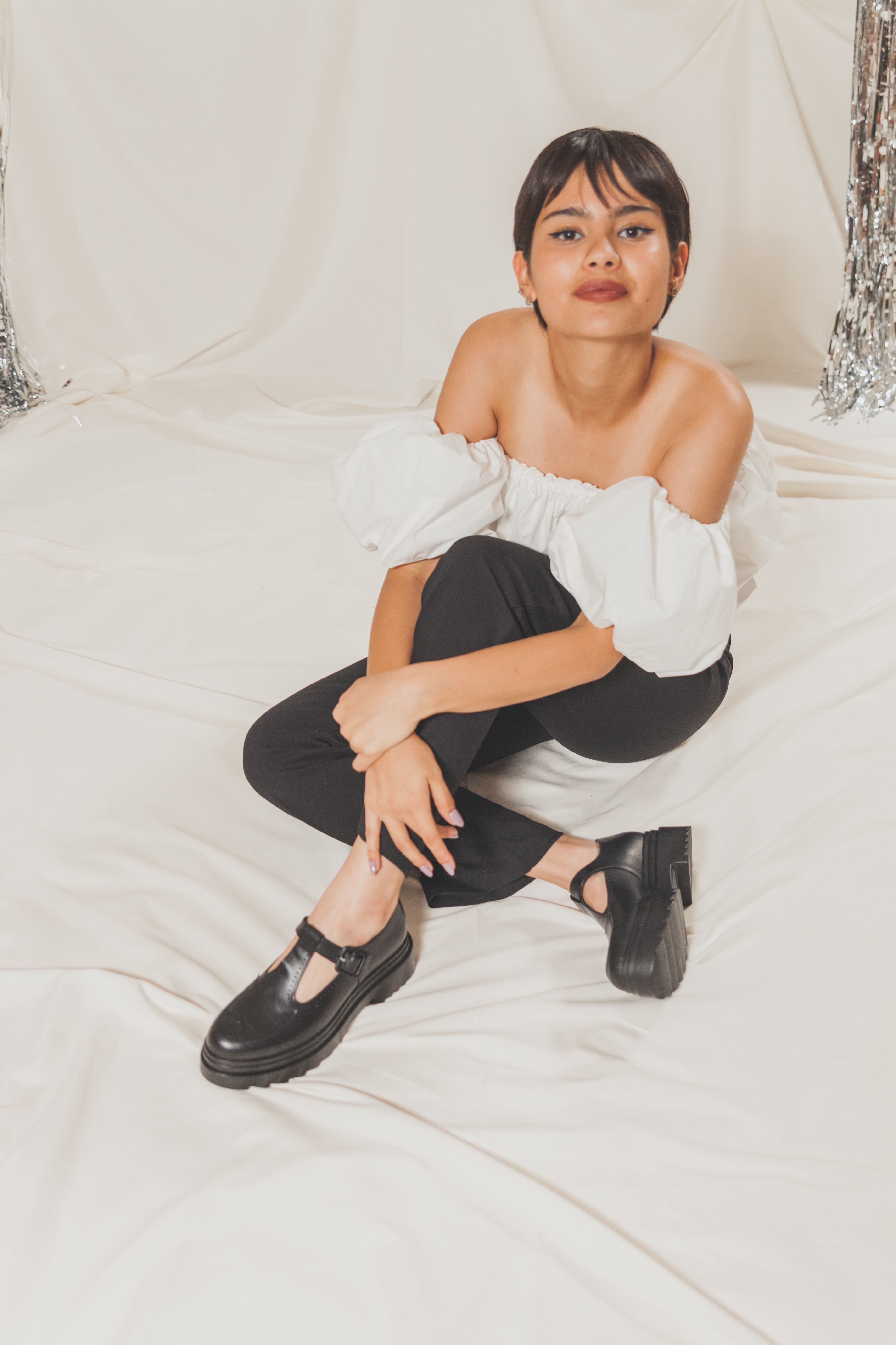 Ileana plataforma negro