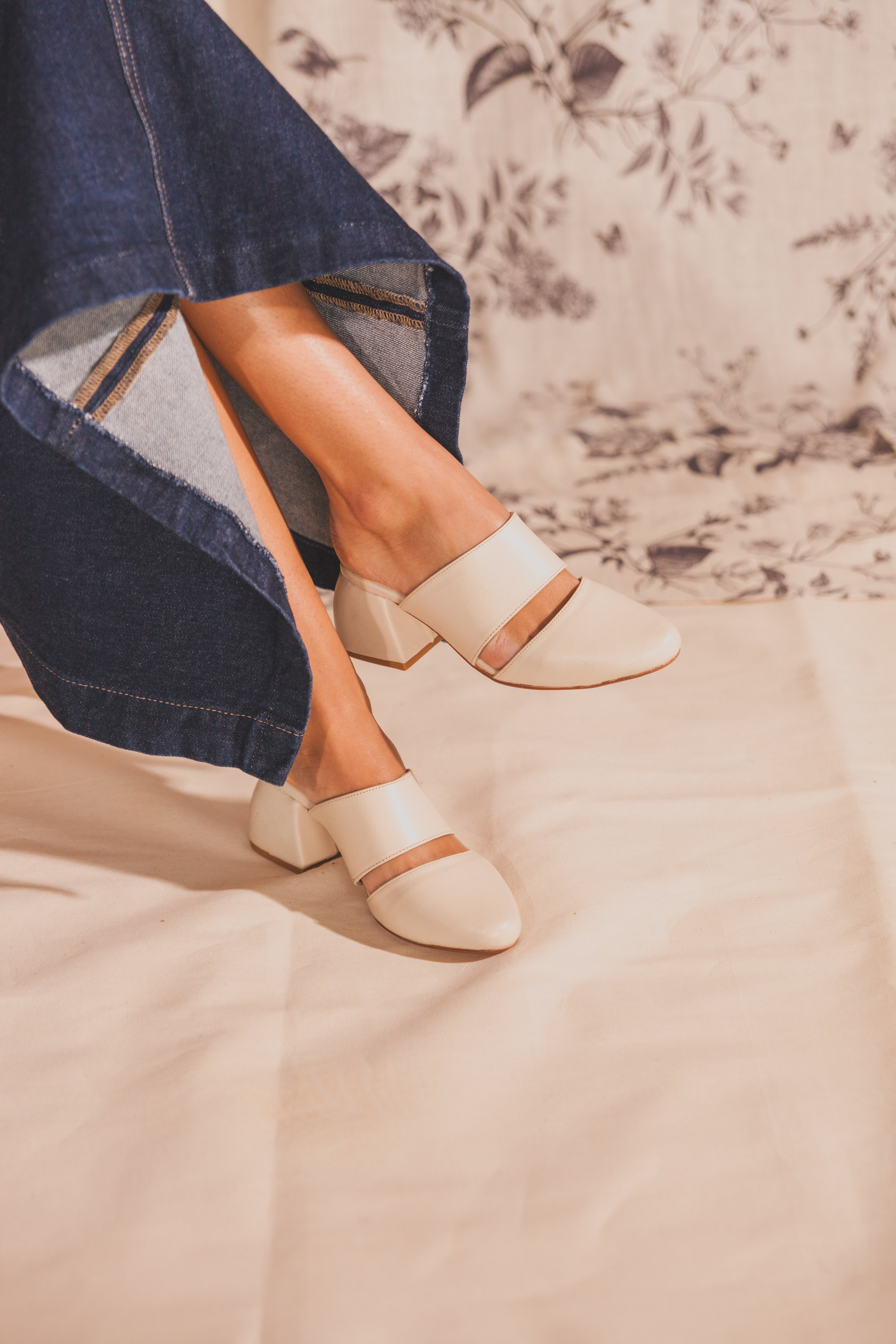 Nora Beige