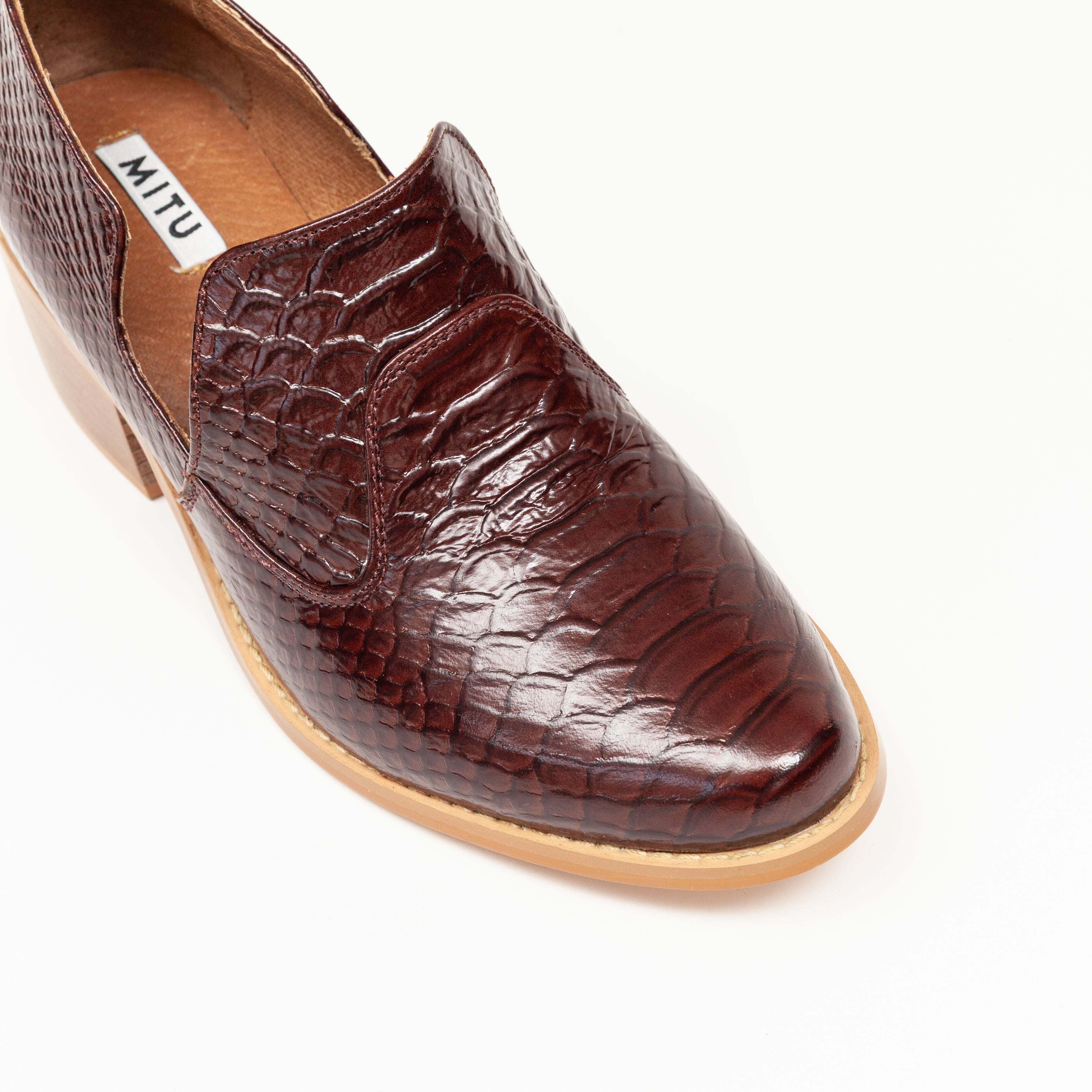 Nuevo - Julia Café Grabado