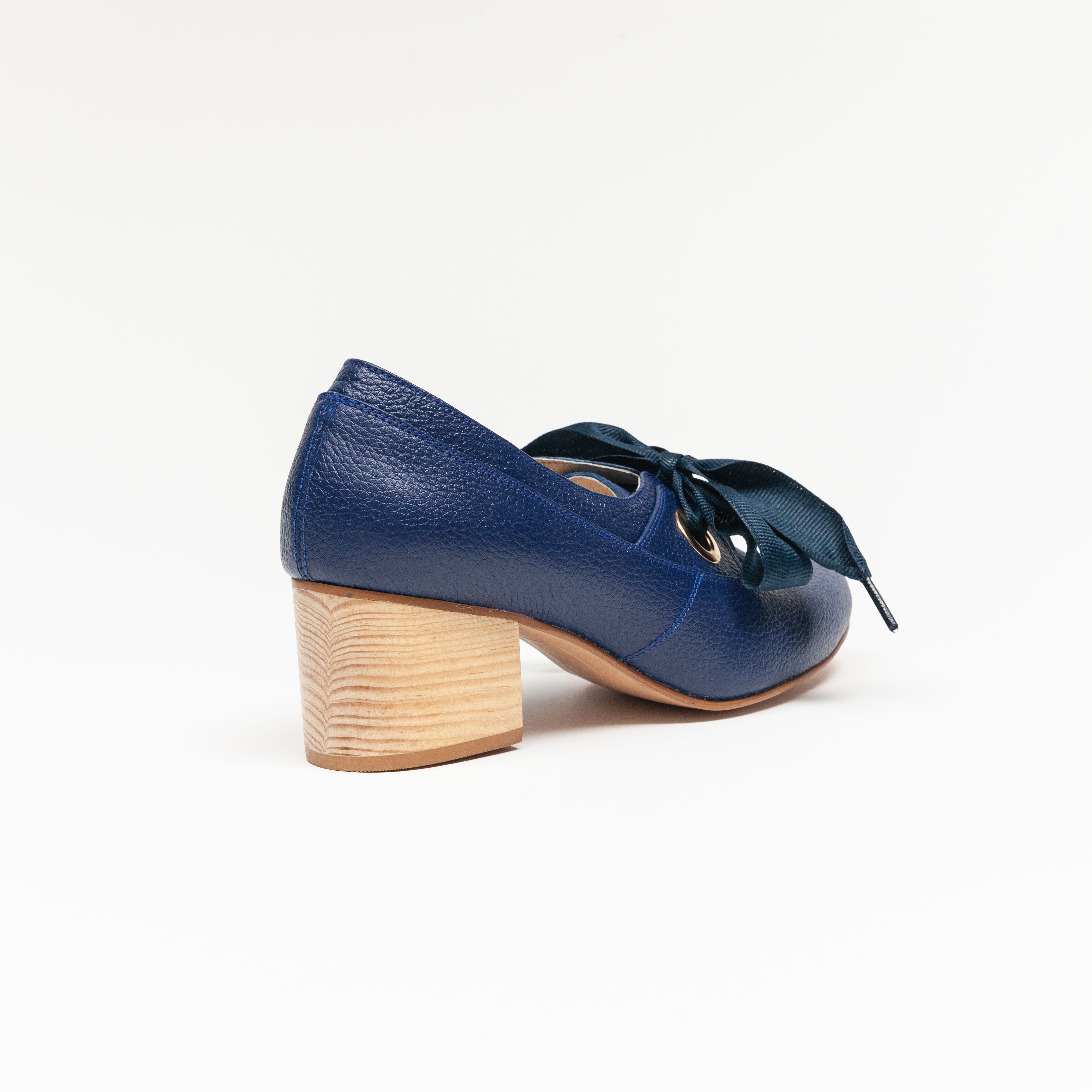 Nuevo - Victoria Azul Marino