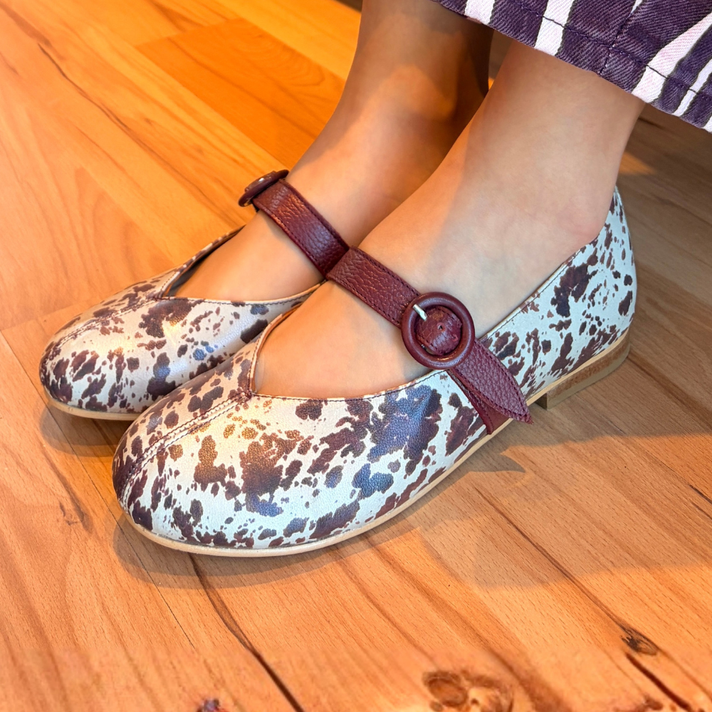 Beca Vino Print
