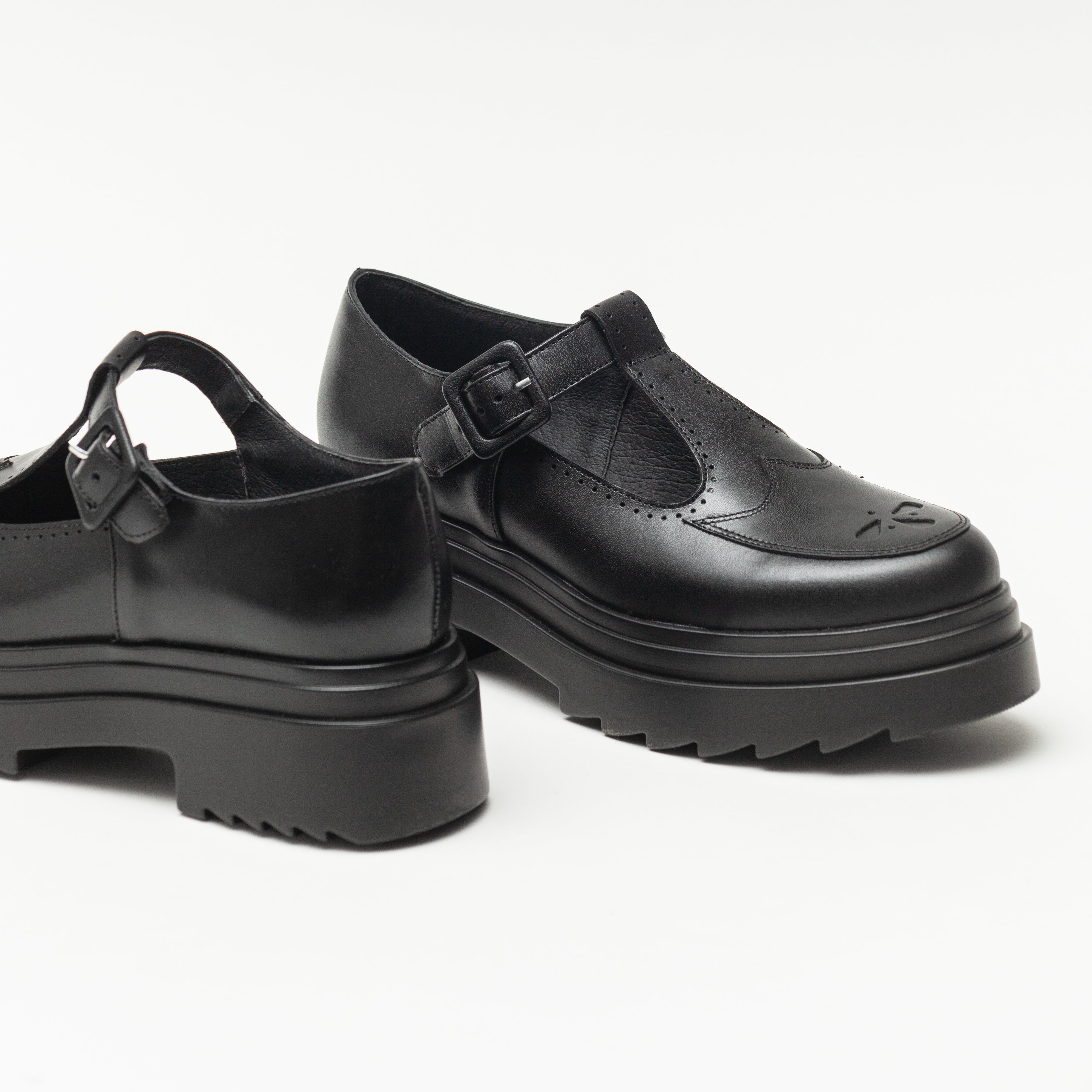 Ileana plataforma negro