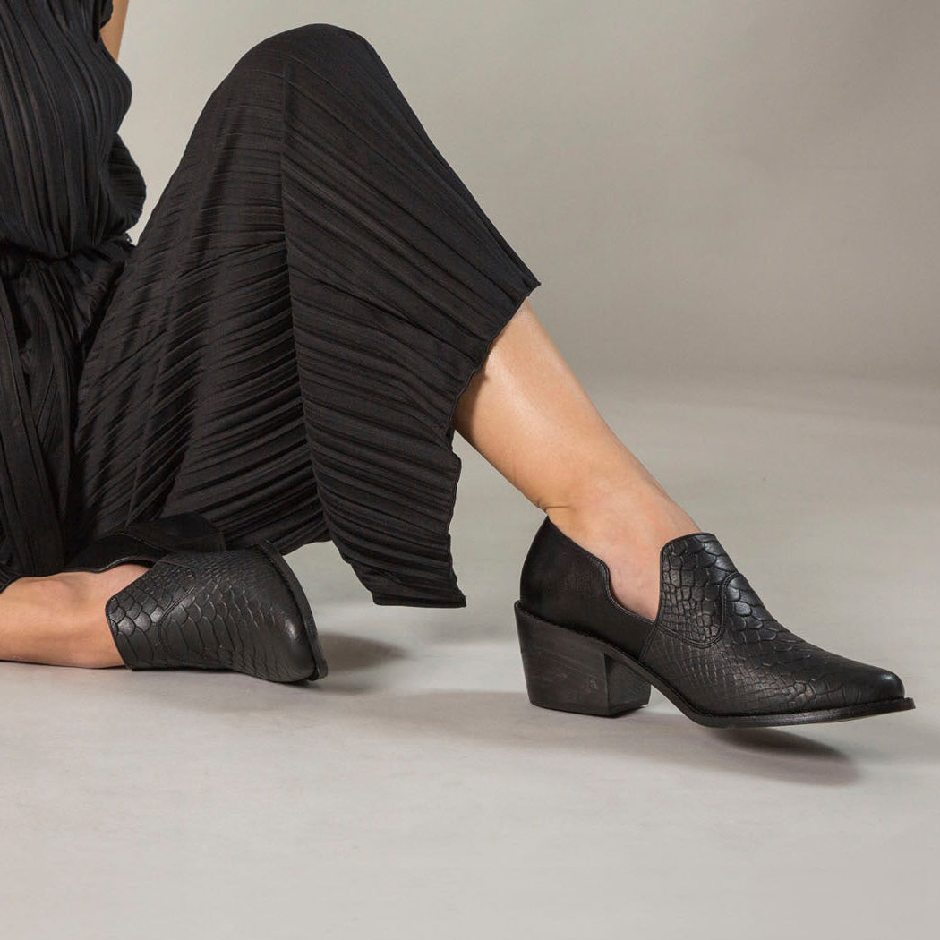 Botines negros tacón | Julia Grabado