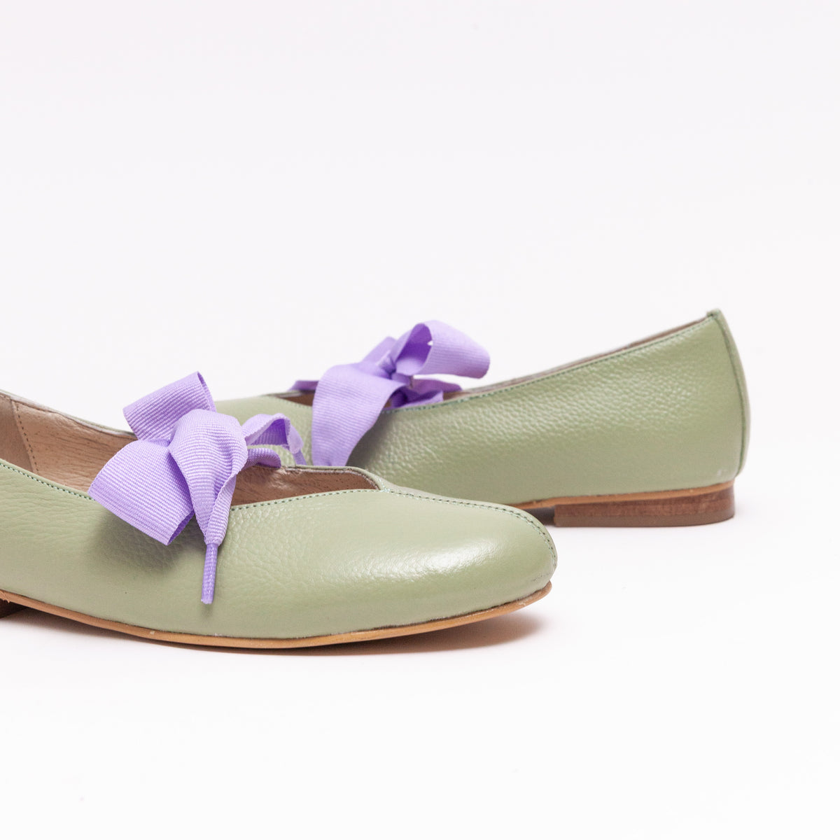 Thelma Matcha y Lila