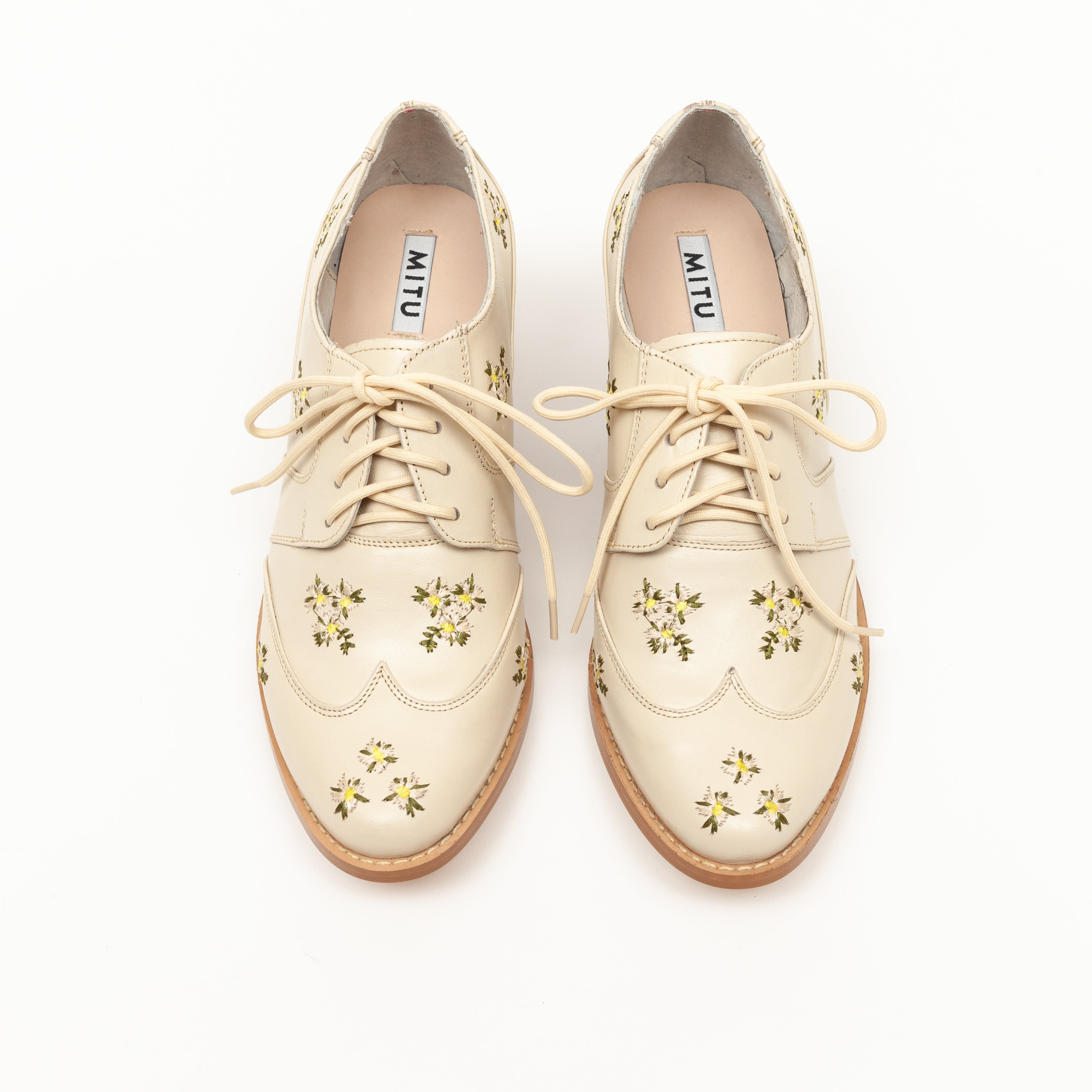 Leonor Beige Flores