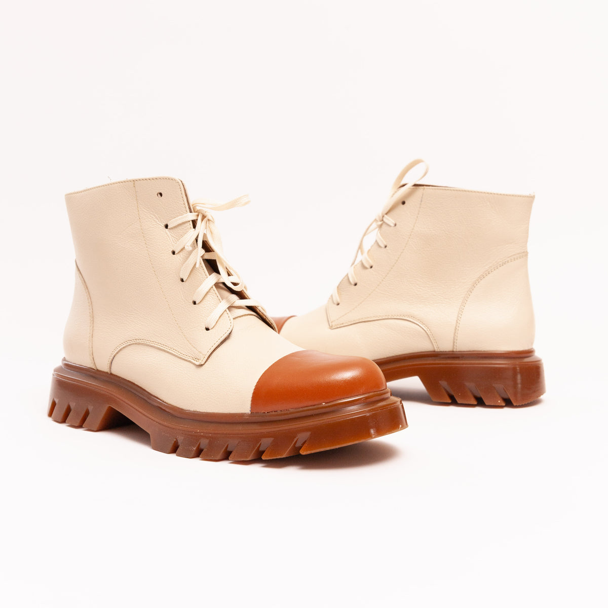 Daria beige y miel
