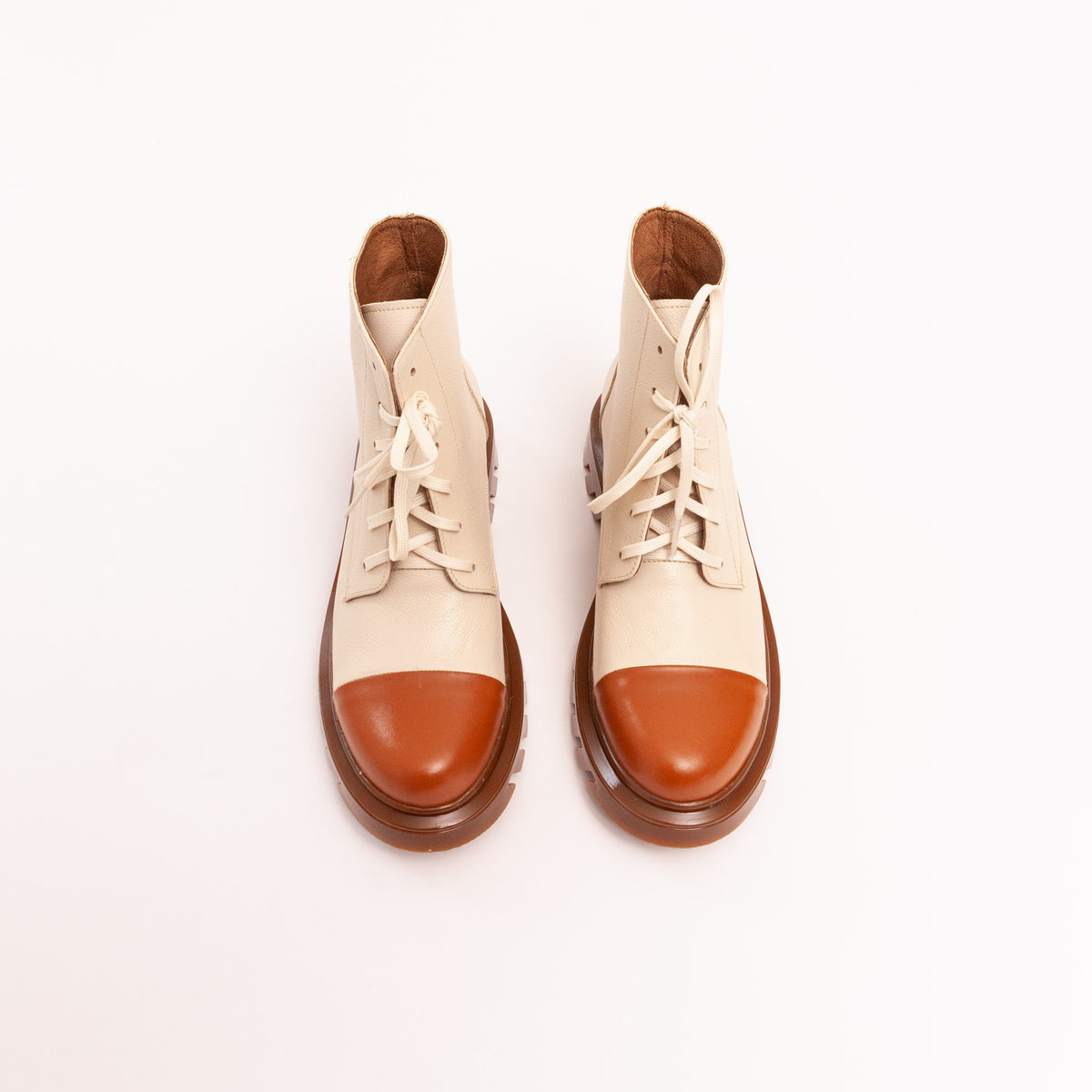 Daria beige y miel
