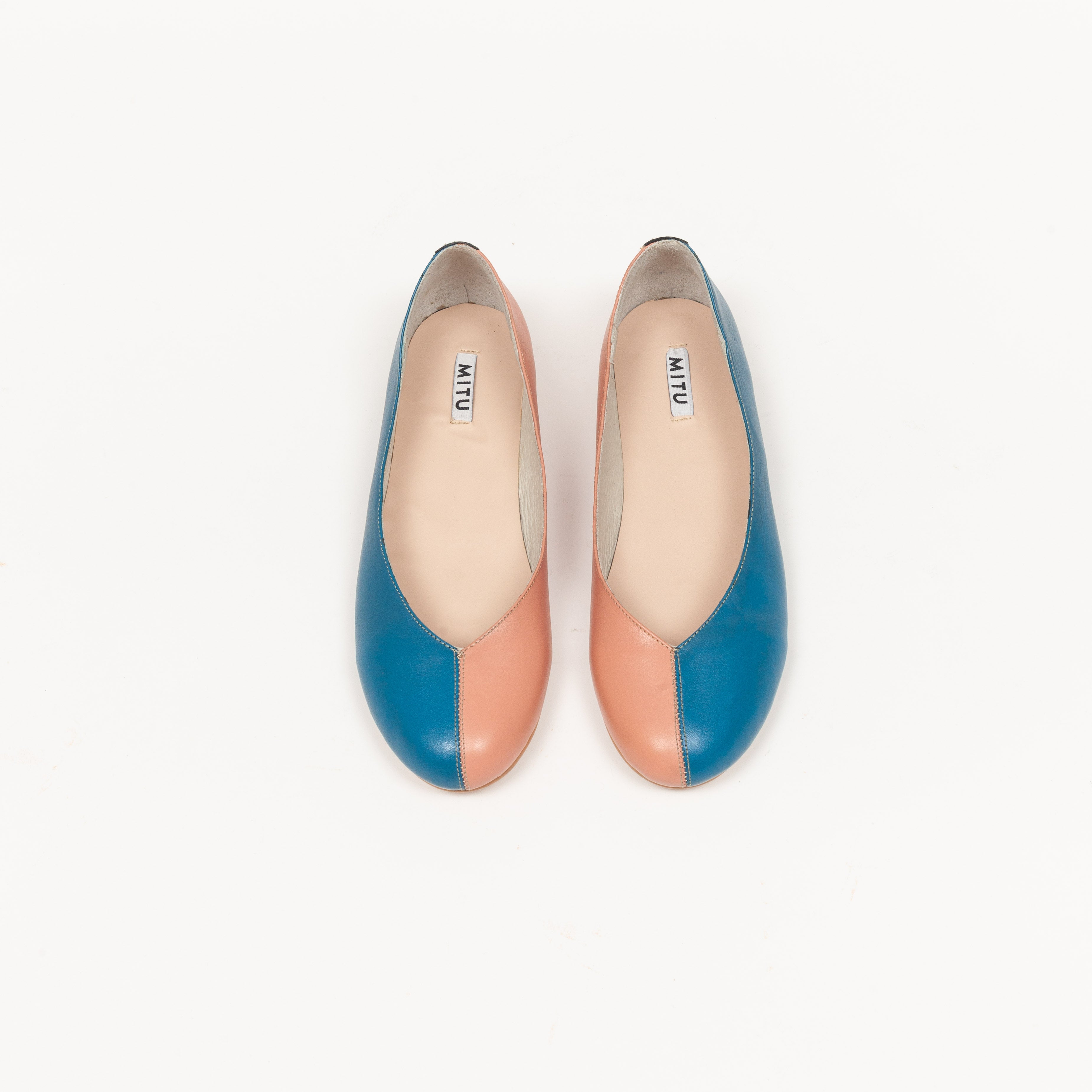Ema Azul y Rosa
