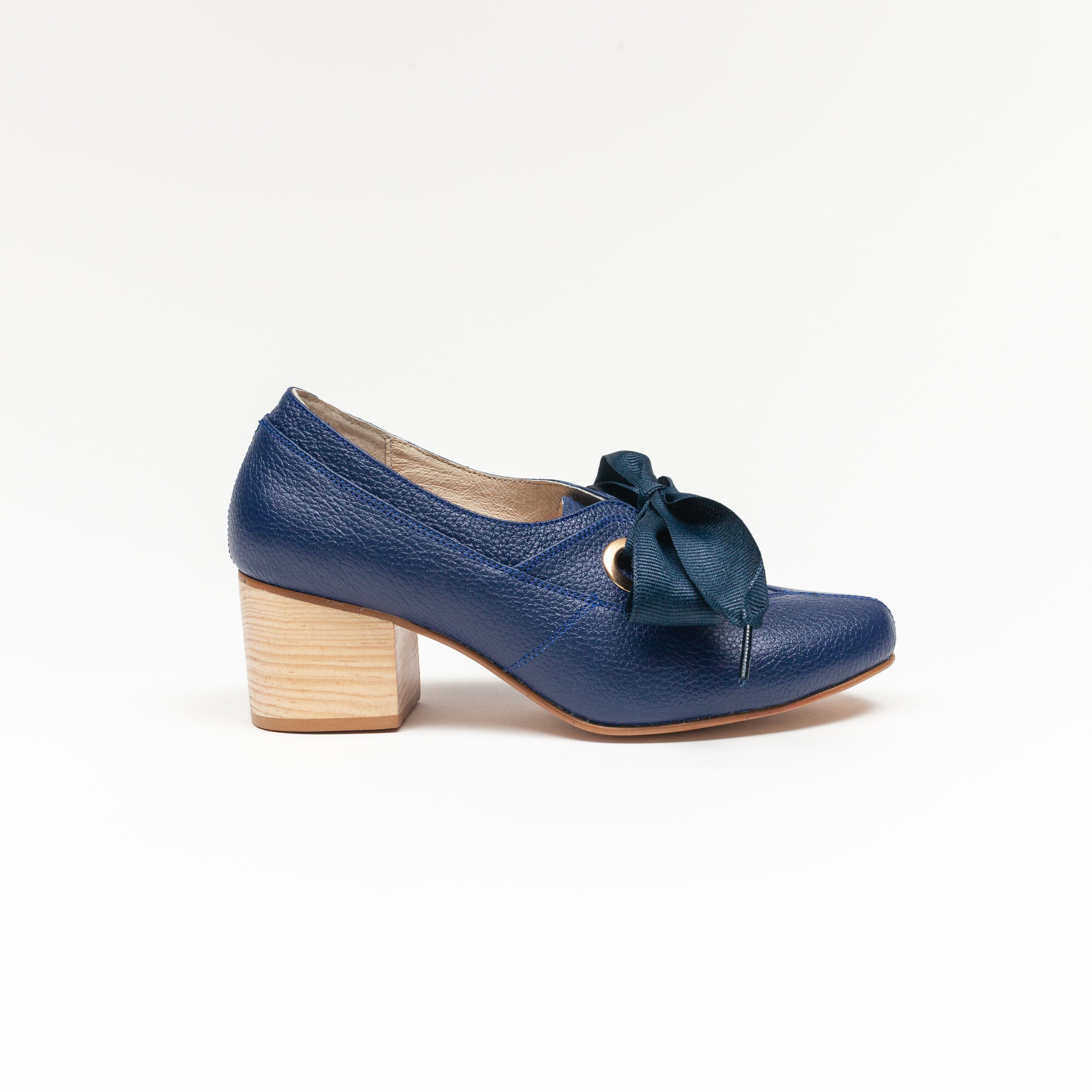 Nuevo - Victoria Azul Marino