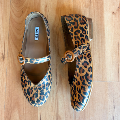 Beca Animal Print