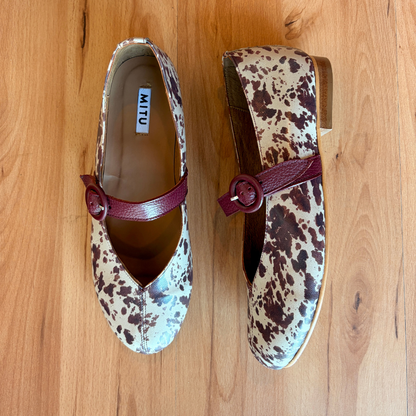 Beca Vino Print