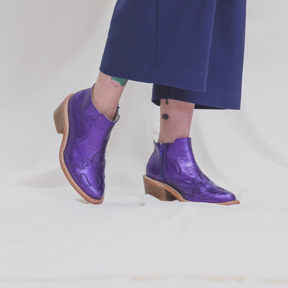 Mila Morado Edición limitada