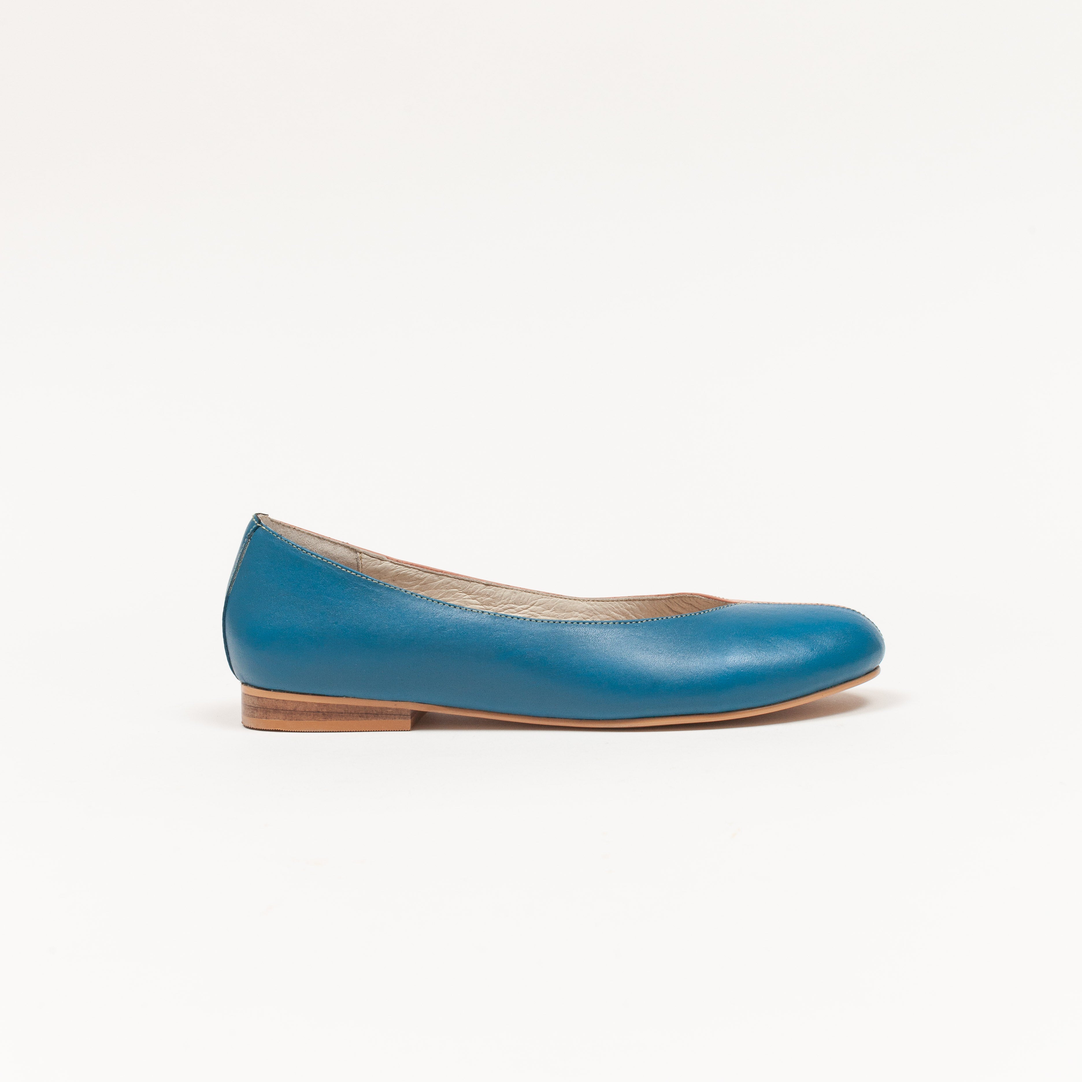 Ema Azul y Rosa