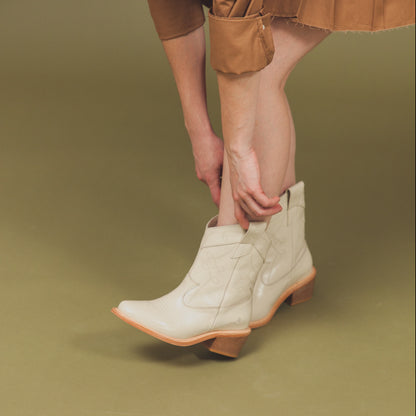 Alia Beige