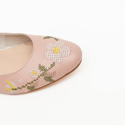 Lola Rosa flores bordado