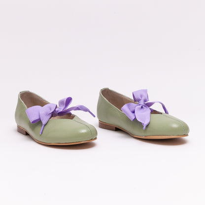 Thelma Matcha y Lila