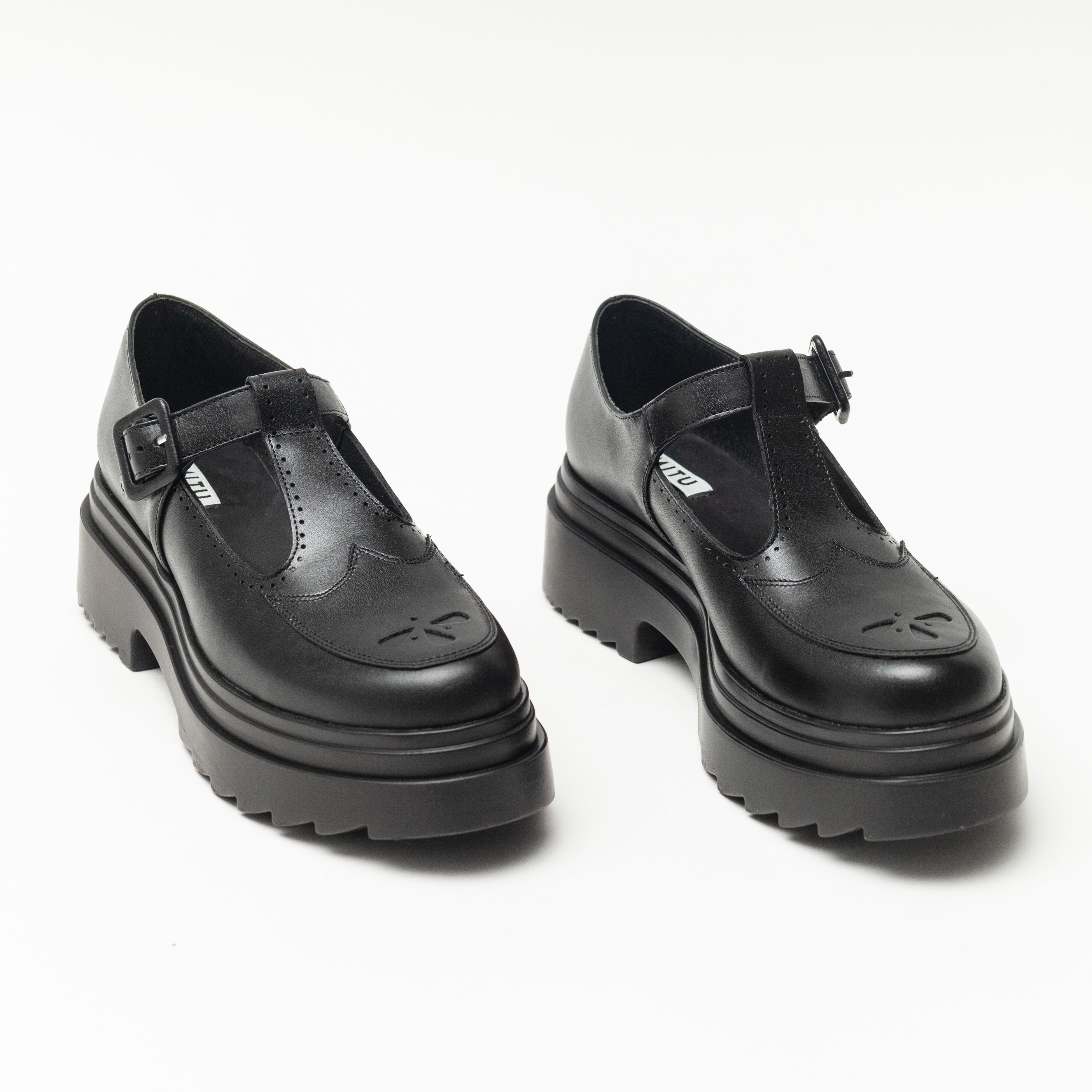 Ileana plataforma negro