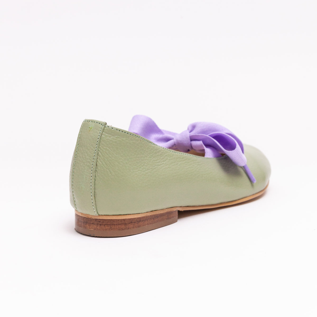 Thelma Matcha y Lila
