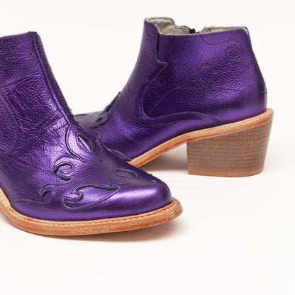 Mila Morado Edición limitada