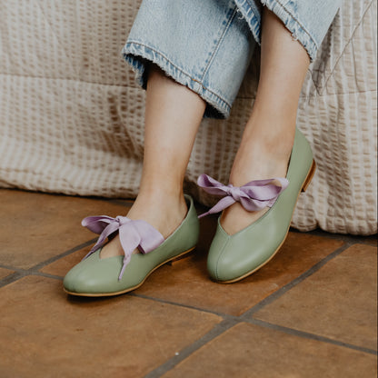 Nuevo - Thelma Matcha y Lila