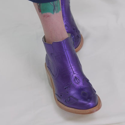 Mila Morado Edición limitada